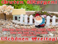 Gartenzwerg im Morgengrauen