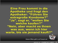 Eine Frau kommt in die Apotheke und fragt den Apotheker