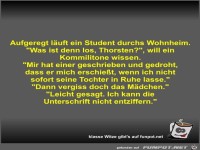 Aufgeregt luft ein Student durchs Wohnheim