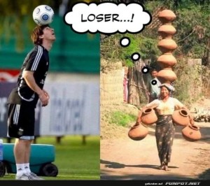 fun-Bild: Fu&szlig;ball vs. Tonkrug-Challenge: Wer gewinnt?