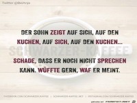 der sohn zeigt auf sich