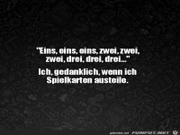 Beim Spielkarten austeilen