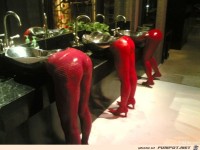 Wie man einen Mann dazu bringt, Hände zu waschen