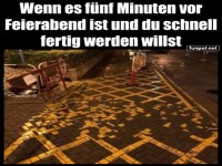 Kreative Fragezeichen-Malerei