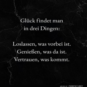 Die-Drei-Wege-zum-Glück!.jpg von Sahneschnitte