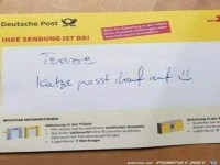 Netter Paketbote