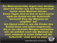 Ein Melonenzchter rgert sich darber