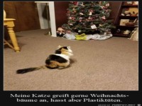T�ten unterm Weihnachtsbaum