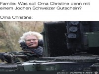 Was macht Oma Christine?