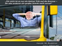 Busfahrer Harold genie�t entspannte Fahrt