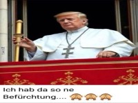 Ber�hmte Pers�nlichkeit im p�pstlichen Gewand