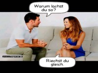 Witziger Dialog auf der Couch