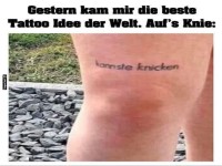 Knie-Tattoo mit Wortspiel: Total genial!
