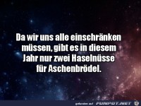 Nur zwei Haseln�sse f�r Aschenbr�del