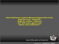 Zwei Ostfriesen spielen Mensch-ärgere-dich-nicht