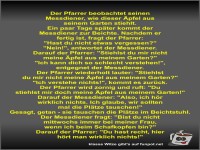 Der Pfarrer beobachtet seinen Messdiener