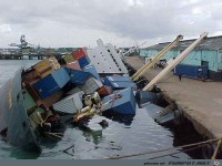 Unfall mit einem Container-Schiff 3