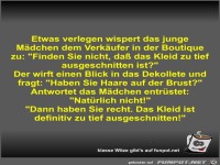 Etwas verlegen wispert das junge Mdchen dem Verkufer in...