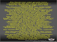 Ein Deutscher sitzt gerade beim Fr�hst�ck
