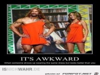 2 gleiche Kleider, es ist �mst�ndlich