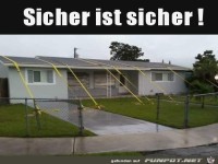 Haus festgezurrt