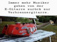 R�ckkehr zur 'Verbrennergitarre'