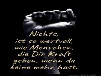 Wenn die Faust das Herz hebt
