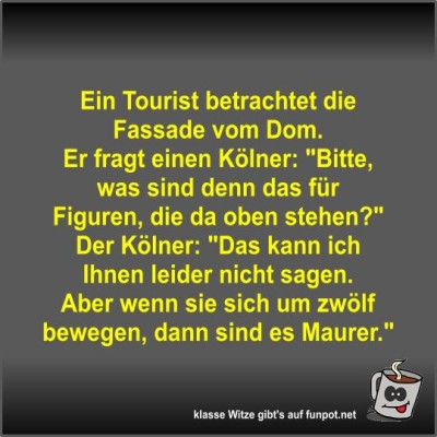 Ein-Tourist-betrachtet-die-Fassade-vom-Dom.jpg von Fossy