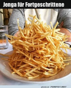 Jenga-mit-Pommes:-Mehr-Mut,-mehr-Hunger!.jpg auf www.funpot.net