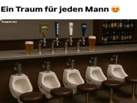 Bar trifft Badezimmer: Zapfhahn und Pinkelpause