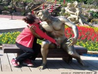 statuecul9