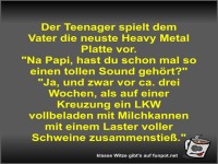 Der Teenager spielt dem Vater die neuste Heavy Metal Platte