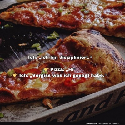 Selbstbeherrschung-vs.-Pizzaliebe.jpg von Josie-96