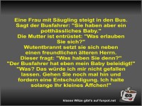 Eine Frau mit S�ugling steigt in den Bus