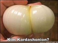 Kim20Kardash 20 20lol201024x768wtmk