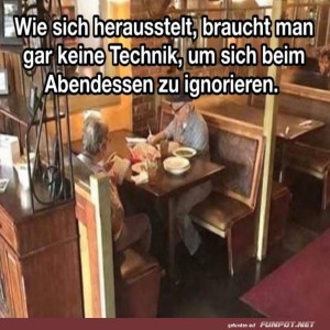High-Tech-Ignoranz-beim-Abendessen.jpg von Gabriel