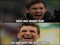 Lustiger Fu�ball-Moment im Comic-Stil