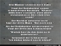 drei M�nner sitzen in der U-Bahn,......