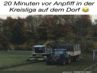 Vorbereitung auf das Kreisligaspiel: Traktor-Style!