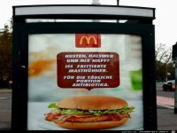 Mäces Werbung