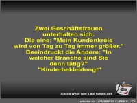 Zwei Gesch�ftsfrauen unterhalten sich