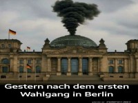 Rauch �ber dem Reichstagsgeb�ude