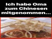 Omas Nudel-Battle beim Chinesen