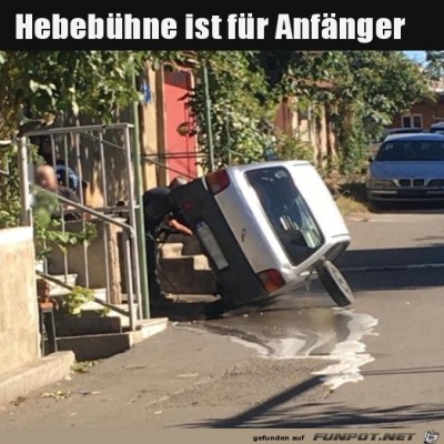 Hebeb&uuml;hne-nicht-n&ouml;tig.jpg von Lawrence