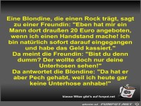 Eine Blondine, die einen Rock tr�gt, sagt zu einer Freundin