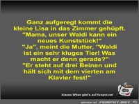 Ganz aufgeregt kommt die kleine Lisa in das Zimmer gehpft