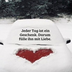 herz-Bild: Schneeliebe im Autobahn-Slalom