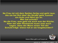 Ne Frau ist mit dem Sp�len fertig und geht raus