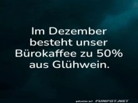 Gl�hwein im B�robecher!