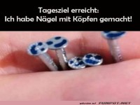 Kleine N�gel, gro�er Humor!